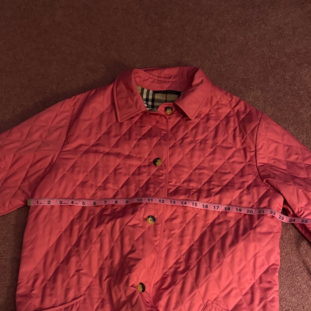 Burberry Pink Quilted Jacket with Plaid Lining - Picture 5 of 7